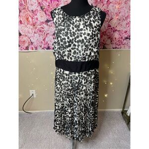 Willa Waters Black & White Chiffon Pleated Skirt Midi Dress-SIZE 16